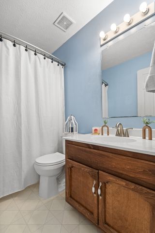 394 Buckingham Blvd, Gallatin, TN 37066