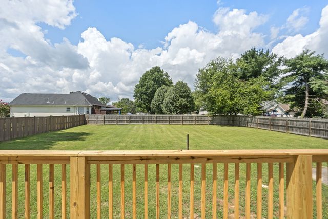 394 Buckingham Blvd, Gallatin, TN 37066