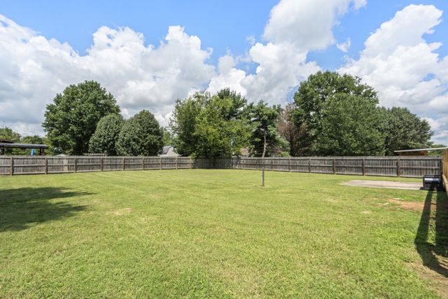 394 Buckingham Blvd, Gallatin, TN 37066