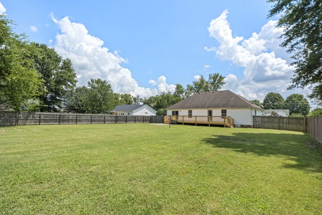 394 Buckingham Blvd, Gallatin, TN 37066