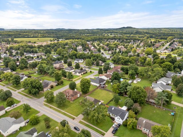 394 Buckingham Blvd, Gallatin, TN 37066
