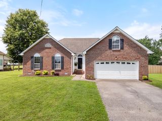 394 Buckingham Blvd, Gallatin, TN 37066