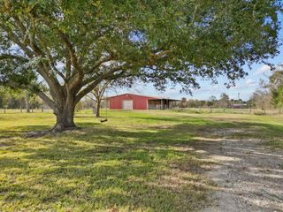 2720 County Road 159, Alvin, TX 77511