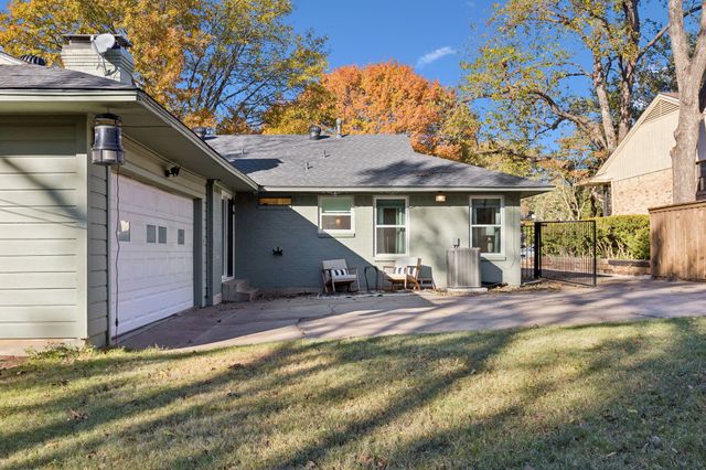 10016 Linkwood Drive, Dallas, TX 75238