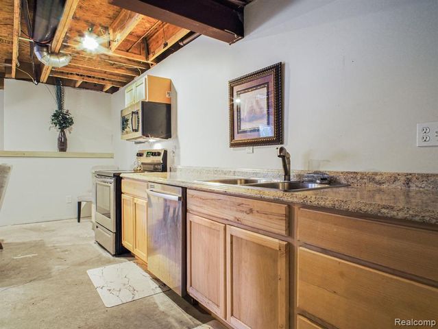 4086 Squire Hill Drive, Flushing, MI 48433