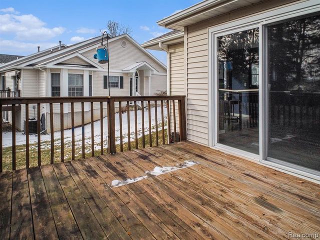 4086 Squire Hill Drive, Flushing, MI 48433