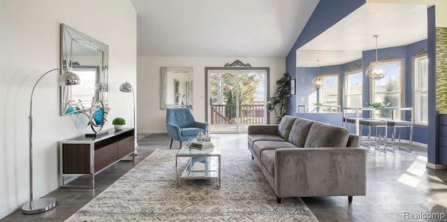 4086 Squire Hill Drive, Flushing, MI 48433