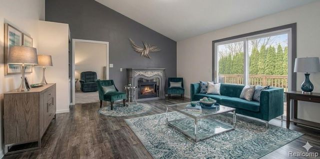 4086 Squire Hill Drive, Flushing, MI 48433