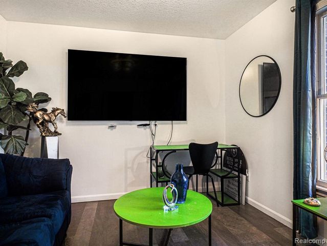 4086 Squire Hill Drive, Flushing, MI 48433