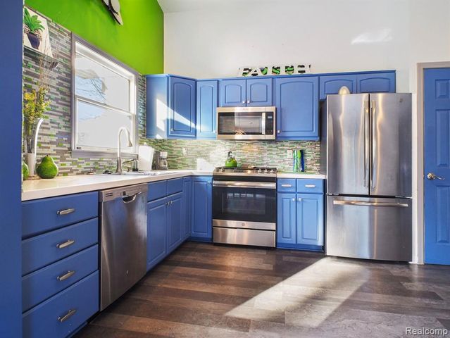 4086 Squire Hill Drive, Flushing, MI 48433