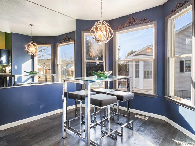 4086 Squire Hill Drive, Flushing, MI 48433