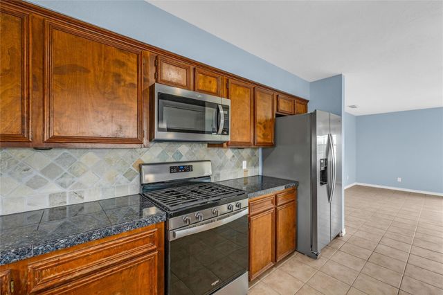 16526 Nassau Way, Galveston, TX 77554
