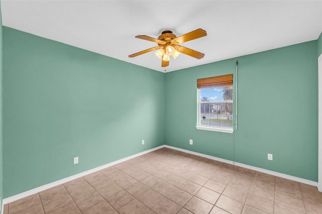 16526 Nassau Way, Galveston, TX 77554