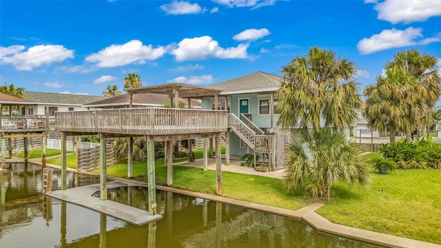 16526 Nassau Way, Galveston, TX 77554