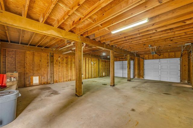 16526 Nassau Way, Galveston, TX 77554