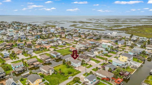 16526 Nassau Way, Galveston, TX 77554