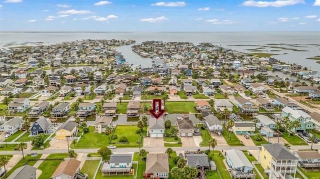 16526 Nassau Way, Galveston, TX 77554