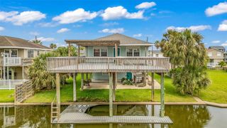 16526 Nassau Way, Galveston, TX 77554