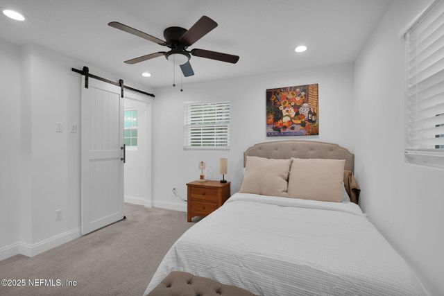 2050 LAUREL Drive, Middleburg, FL 32068