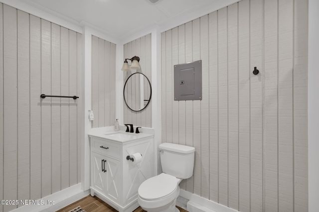 2050 LAUREL Drive, Middleburg, FL 32068