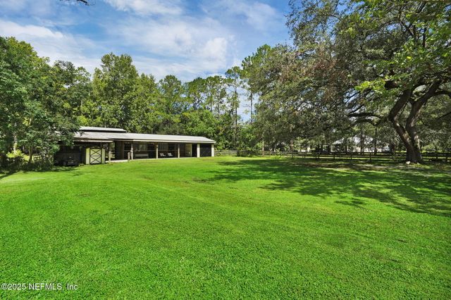 2050 LAUREL Drive, Middleburg, FL 32068