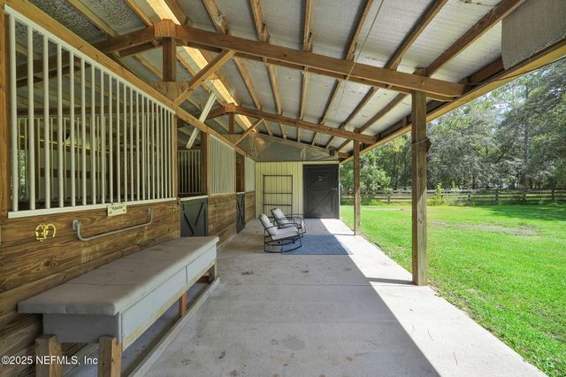 2050 LAUREL Drive, Middleburg, FL 32068