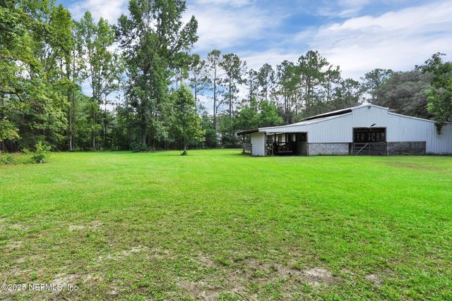 2050 LAUREL Drive, Middleburg, FL 32068