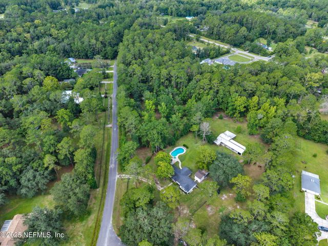 2050 LAUREL Drive, Middleburg, FL 32068