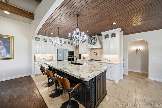 6323 N 25th Street, Broken Arrow, OK 74014