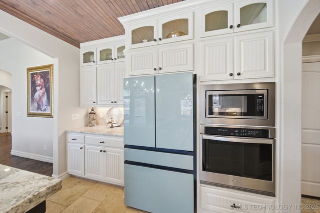 6323 N 25th Street, Broken Arrow, OK 74014