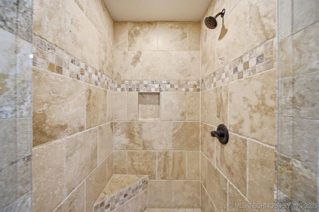 6323 N 25th Street, Broken Arrow, OK 74014