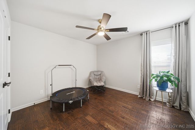 6323 N 25th Street, Broken Arrow, OK 74014