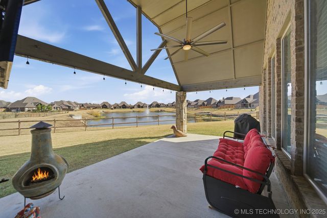 6323 N 25th Street, Broken Arrow, OK 74014