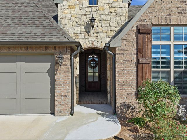 6323 N 25th Street, Broken Arrow, OK 74014