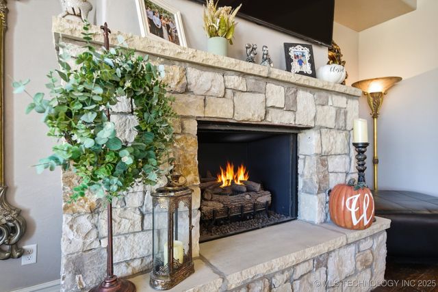 6323 N 25th Street, Broken Arrow, OK 74014