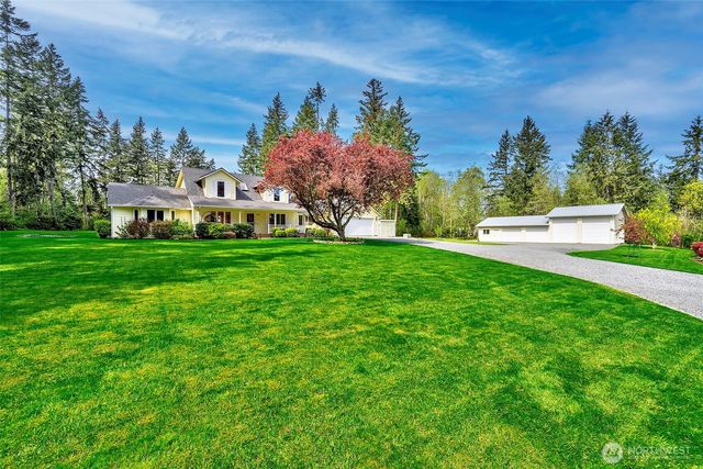 257 Dawn Crest Place, Camano Island, WA 98282