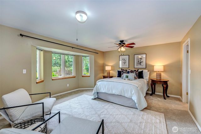 257 Dawn Crest Place, Camano Island, WA 98282