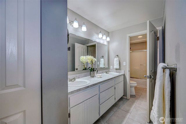 257 Dawn Crest Place, Camano Island, WA 98282