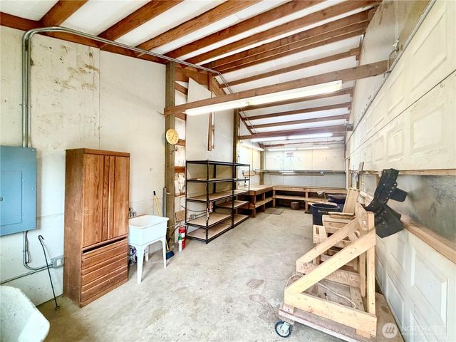 257 Dawn Crest Place, Camano Island, WA 98282
