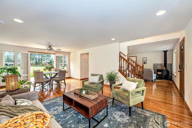 257 Dawn Crest Place, Camano Island, WA 98282