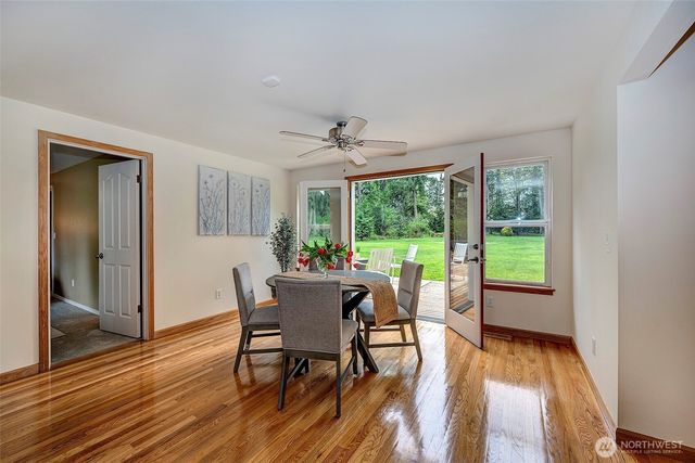 257 Dawn Crest Place, Camano Island, WA 98282