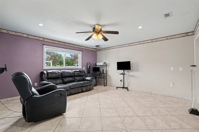5603 LOWN STREET N, St Petersburg, FL 33714