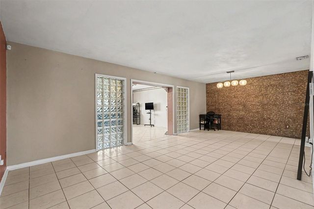 5603 LOWN STREET N, St Petersburg, FL 33714