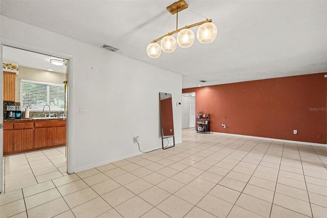 5603 LOWN STREET N, St Petersburg, FL 33714