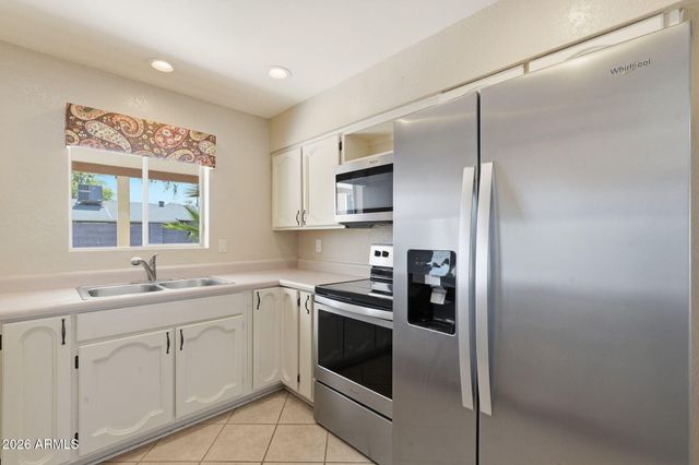 423 W Horseshoe Avenue, Gilbert, AZ 85233