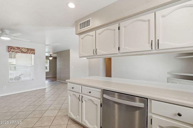 423 W Horseshoe Avenue, Gilbert, AZ 85233