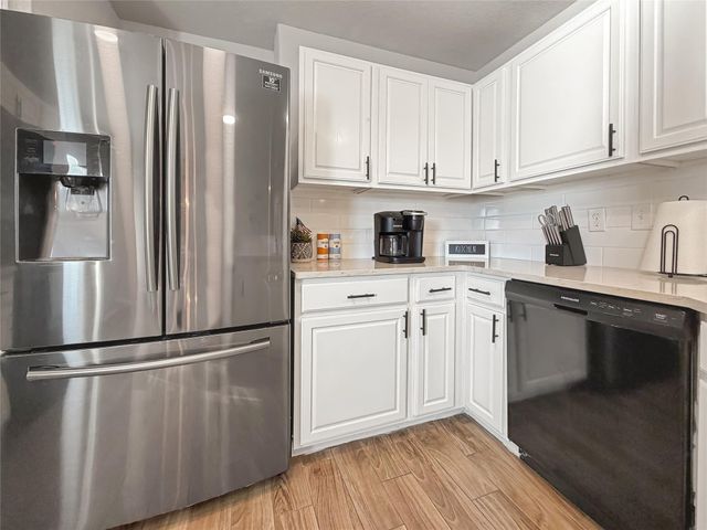 156 Deer Run PASS, Canyon Lake, TX 78133