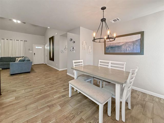 156 Deer Run PASS, Canyon Lake, TX 78133