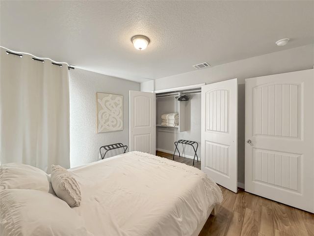 156 Deer Run PASS, Canyon Lake, TX 78133