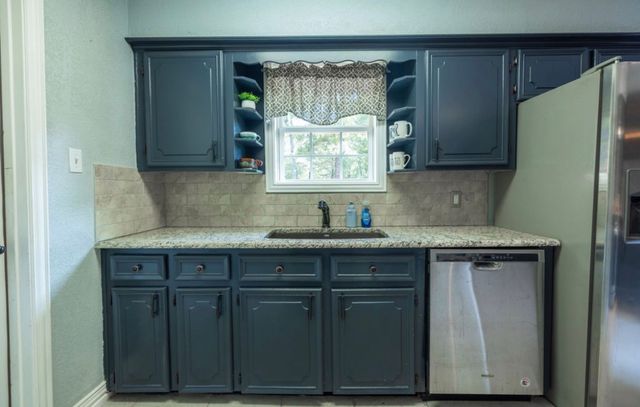 503 Vz County Road 2426, Canton, TX 75103